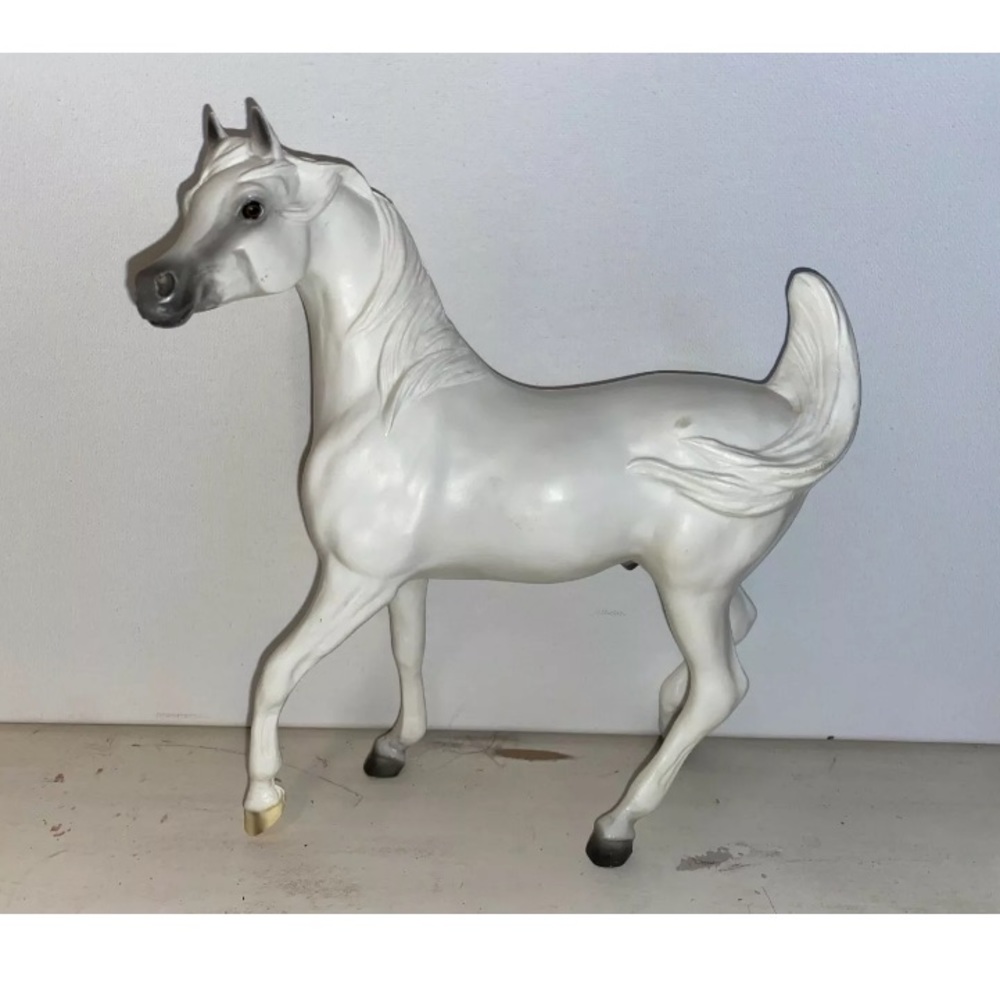 Breyer Traditional Horse Shameless++ #1499
